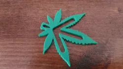 WEED WITH ARROW KEYCHAIN