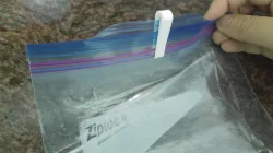 Ziploc Bag Zipper freezer with longer lip