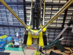 Cable stabilizer for 'Kossel effector'