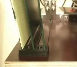 Customizable print-bed-glass holder