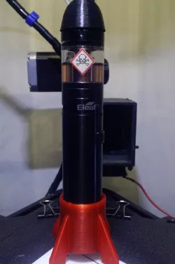 Eleaf iJust S Rocket stand