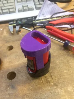 Milwaukee M12 Battery Cap