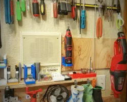 Milwaukee M12 Rotary Tool Wall Mount