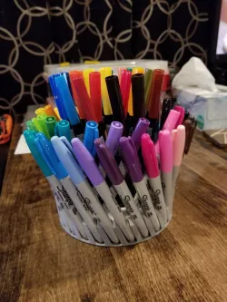 Pen Holder
