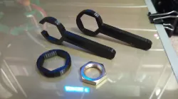 Auto Level Nut Wrenches