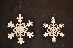 Random Snowflake Generator v11 ornament and earrings