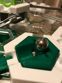 GraviTrax compatible pendulum starter
