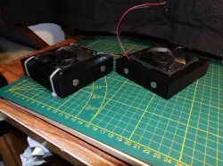 magnetic holder for computer fan