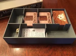 Munchkin Box Card Holder