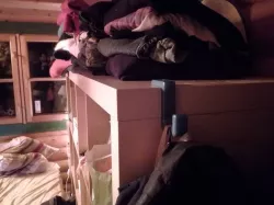 Simple Ikea Expedit side hook