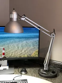 Weighted base for desk lamp (like IKEA TERTIAL)