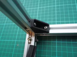 2020 Extrusion Corner Bracket