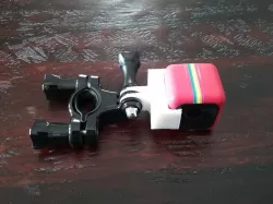 Cube with sideways mounts
