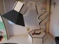 Desk lamp