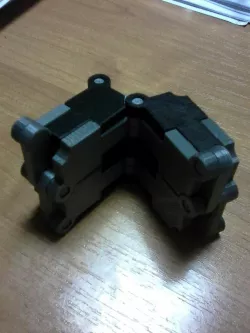 FLE}{o-CUBE