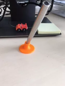 Sleek Pen Holder