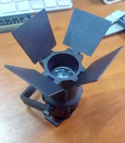 Stage-inspired LED Spotlight (addition)