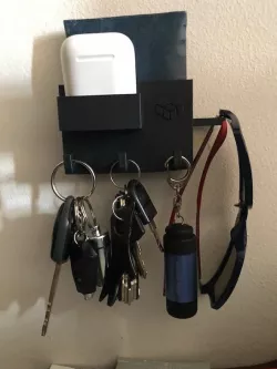 EDC tray for wallet, keys, AirPods and sunglasses