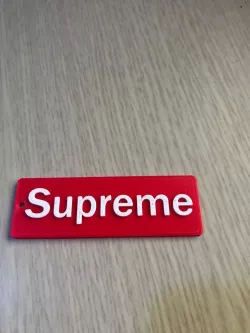 supreme key chain 