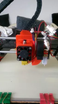 bq Prusa i3 Hephestos X-Carriage - customisable modular e3D V6 mount