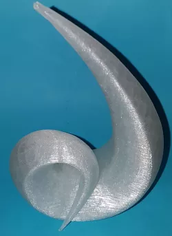 Comma sculpture