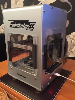 Mini Fabrikator V2 Plexi Window Clips