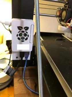 Raspberry Pi 3 snap case bracket for Maker Select Plus