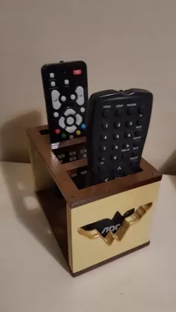 Remote control holder (3 controls) - cnc router / laser