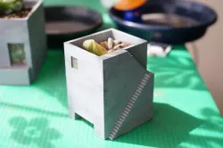 Ruins Planter 1