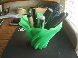 Spiral Organizer/Vase