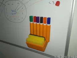 Whiteboard organizer