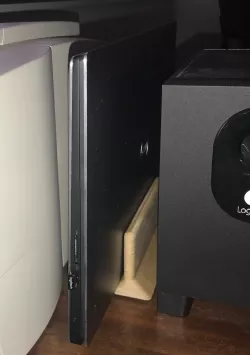 Dell 5520 Laptop Stand