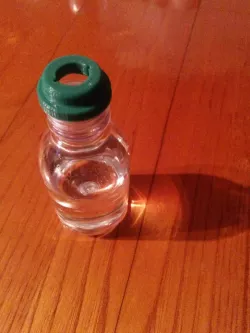 FUNEL E-LIQUIDE BOTTLE