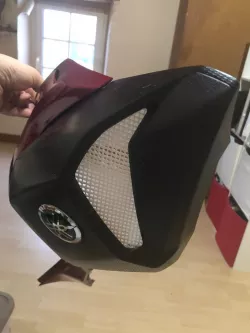 Grille MT07
