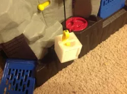 Imaginext Compatible Crate (BatCave Crane)