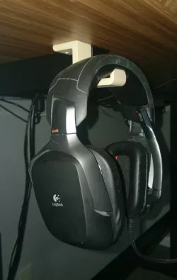 Mountable Headset Hanger (Under Desk)