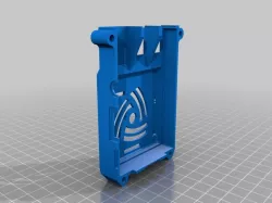 Raspberry pi case with heatsink clearance