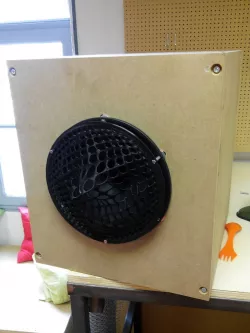 Speaker Grid