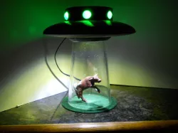 alien abduction lamp