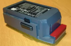 DJI Mavic Pro - Battery terminal cover (not enlarging)