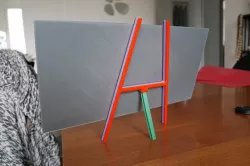Easel