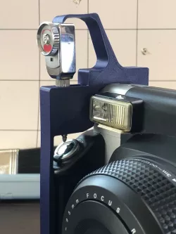 Fujifilm Instax 300 Self-timer rig addon