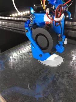 Mistral 2.1a fan and mount for D-bot