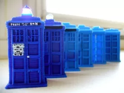 LED Micro-TARDIS