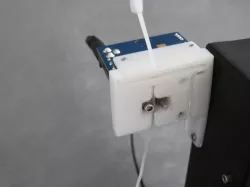 Upgraded UP! filament feeder