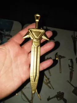 ARCADE RIVEN POWERED SWORD