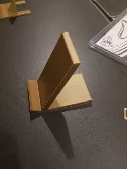 Comic book stand v2
