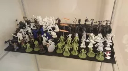 D&D Miniatures Stand - Resized and mesh corrected.