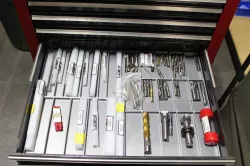 End mill storage tray