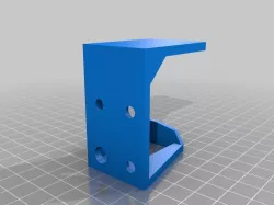 Extruder end chain attachment with chain holddown
